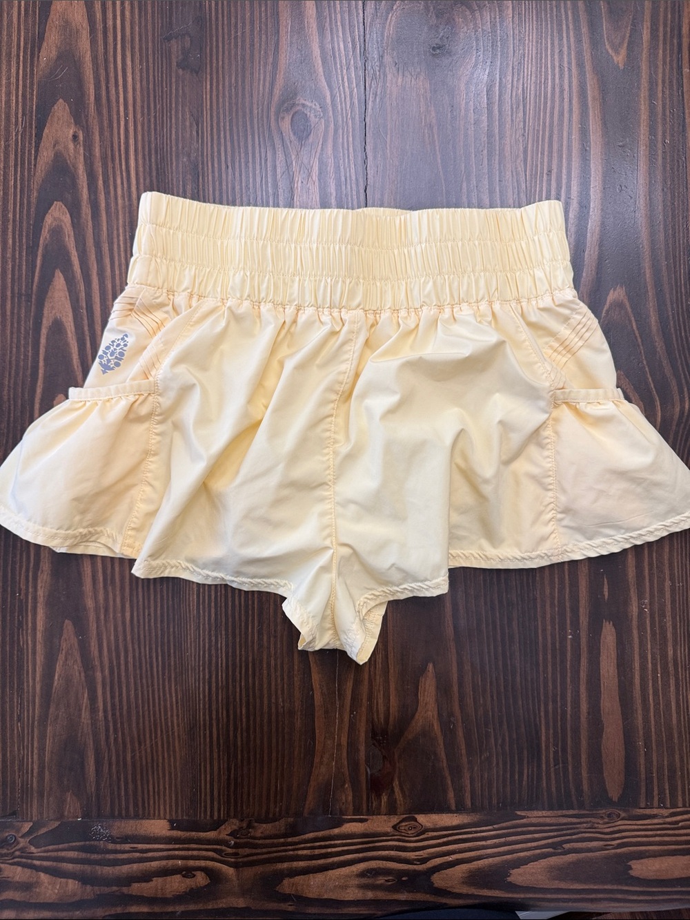 Free People Get Your Flirt On Pale Sunlit Yellow Women’s Shorts Skort Size Small - Picture 4 of 7